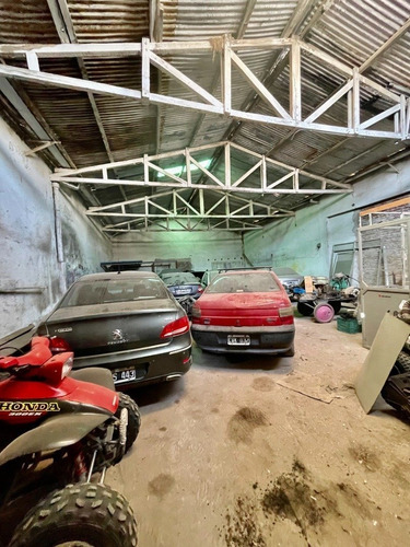 Imagen 7 de 8 de En Venta! Local Con Galpon En Barrio Bella Vista