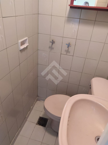 Departamento En Venta De 2d En Viña Poniente San Martin