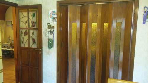 Imagen 5 de 14 de Chalet Amplio,buena Ubicación,jardin,varela Centro