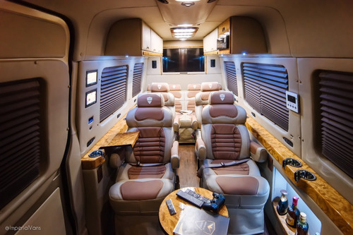 Mercedes Benz Sprinter 2021 Jet Van Limo De Imperial Vans