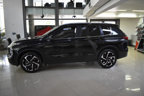 Mitsubishi Outlander 2.5 Gls At Full