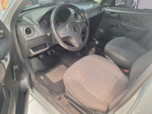 Chevrolet Prisma 1.4 Joy Econoflex 4p