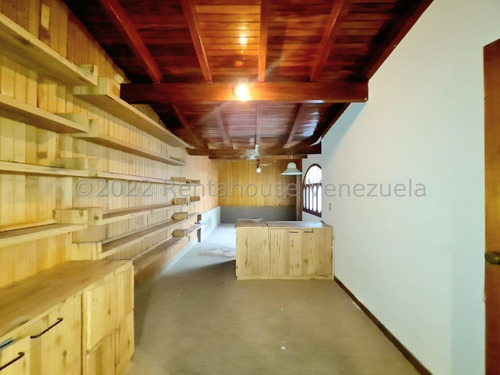 Imagen 13 de 28 de Casa Para Remodelar En Los Palos Grandes