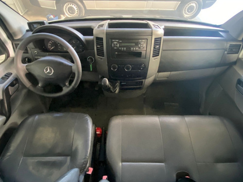 Imagem 8 de 12 de Sprinter 415 2017 Teto Baixo Completa!