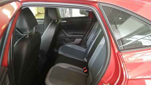 Imagen 10 de 25 de Volkswagen Nivus Highline Hero 200 Tsi At #15