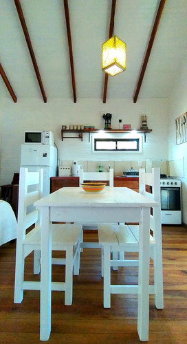 Casa Muy Comoda Ubicada En La Viuda Punta Del Diablo