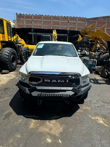 RAM Ram 1500 3.6 Tradesman V6 Crew Cab 4X4