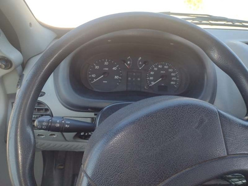 Imagen 10 de 17 de Motorhome Casa Rodante Renault Master 2005 Para 2 Personas