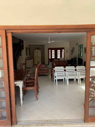 Casa À Venda Na Rua Desembargador Mário De Almeida Pires, Jardim Virgínia, Guarujá - Sp - Liv-5162