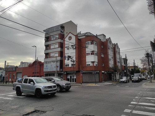 Imagen 4 de 11 de 3 Ambientes Con Baulera Buen Estado