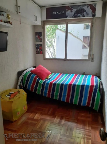 Imagen 8 de 12 de Apartamento En Venta Con Renta 3 Dormitorios, 2 Baños Y Balcón-mercedes-centro