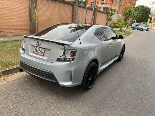 Imagen 2 de 10 de Toyota Corolla