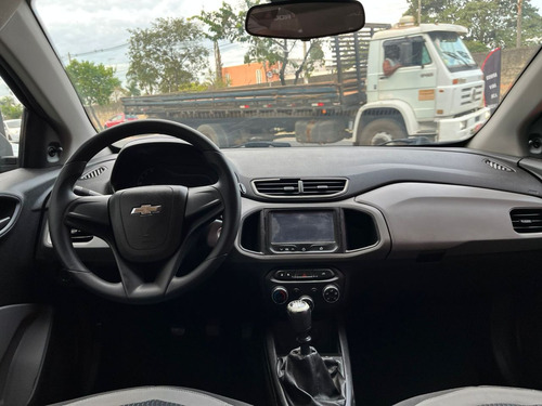 Chevrolet Onix ONIX HATCH LT 1.0 8V FlexPower 5p Mec.
