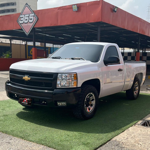 Chevrolet Silverado 