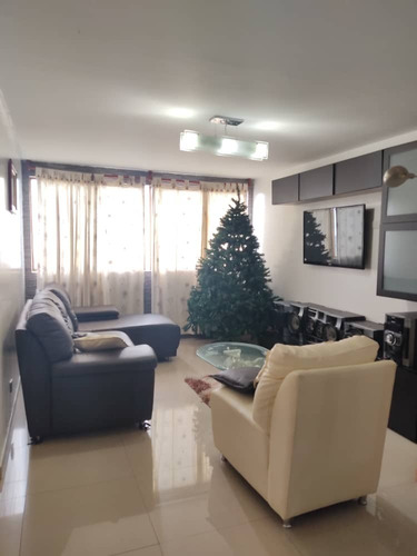 Imagen 4 de 14 de Apartamento Amoblado Edif Orinoco Rosaleda Sur San Antonio