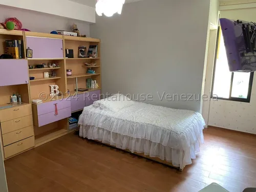 Ls Vende Pent House Urb Miranda