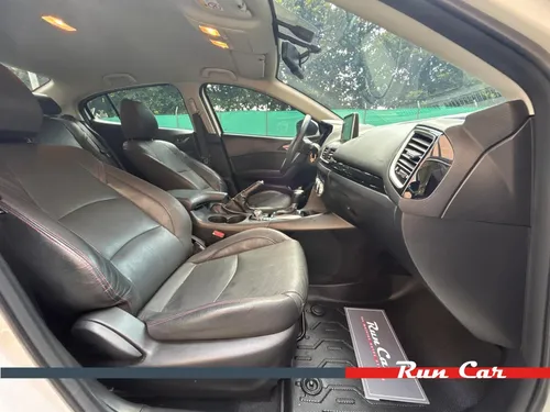 Mazda 3 2.0 Touring At