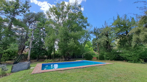 Casa En Venta - 2 Dormitorios 1 Baño - Cochera - 2470mts2 - Comarca Del Sol, Exaltación De La Cruz
