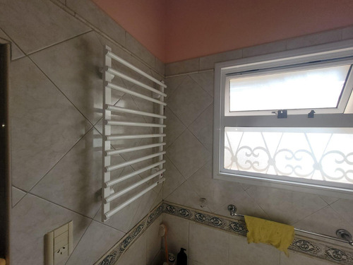 Vendo Espectacular Casa, 6 Ambientes, 1500 M2 De Terreno. Villa Edén, La Falda