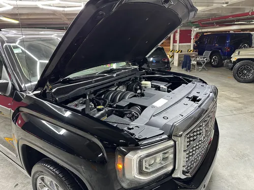 GMC Sierra 6.2 Denali Dvd At