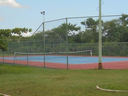 Venta De Villa En Palm Beach Higuerote Ls 25-17519
