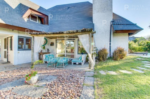 Casa En Alquiler En Laguna Del Diario, Ideal Para Familias Numerosas! Punta Del Este, Uruguay