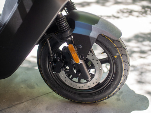Imagen 12 de 15 de Moto Electrica Scooter Nuuv Nqi Ext Sport Bosch Litio