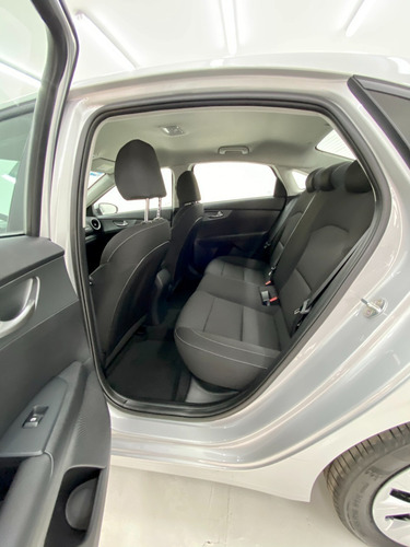 Kia Forte 2.0 L At