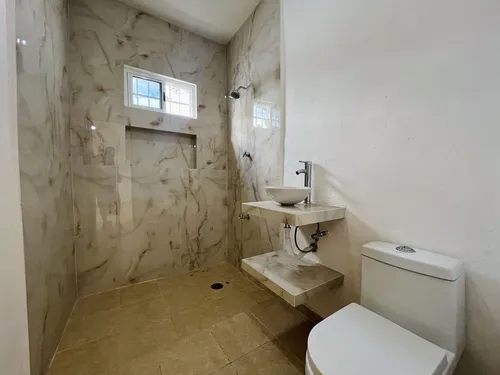 Casa En Venta En Ciudad Caucel Remodelada Con 2 Habitaciones Y 2 Baños