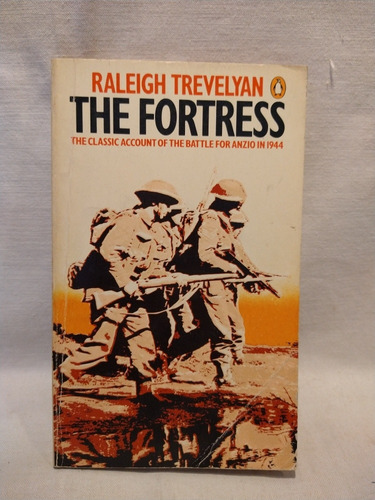 The Fortress - Raleigh Trevelyan - Penguin - B 