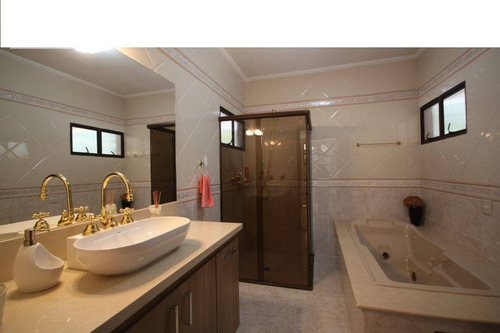Alphaville Residencial 10 | 4 Suítes | Mobiliada | Venda - Cnc132