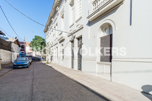 Imagen 3 de 17 de Venta Casona Dos Pisos Barrio Yungay