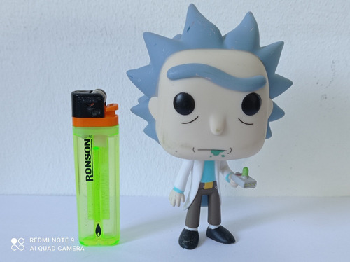 Rick With Portal Gun Funko Pop #665 Rick And Morty (Usado)