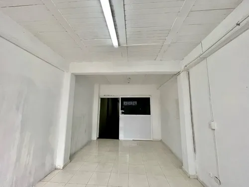 Bodega Con Local En Arriendo
