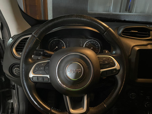 Jeep Renegade 1.8 Longitude Flex Aut. 5p