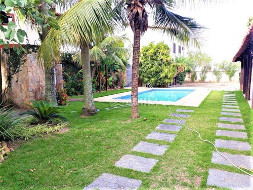 Casa Com 4 Dormitórios À Venda, 350 M² Por R$ 980.000,00 - Itaipu - Niterói/rj - Ca0494