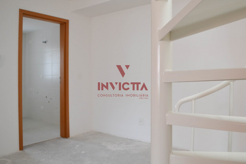 Imagem 19 de 30 de Cobertura Com 2 Dormitórios À Venda Com 166m² Por R$ 782.800,00 No Bairro Centro - Curitiba / Pr - Aa 1382