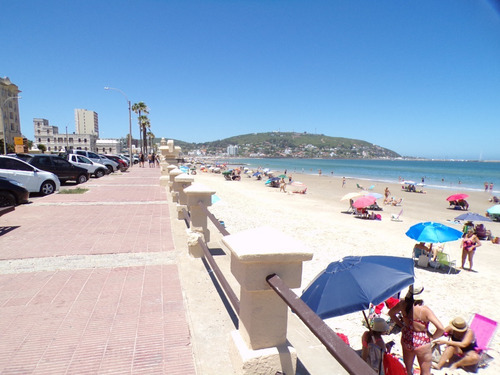 Imagen 15 de 16 de Frente Al Mar, 3 Dormitorios !!!