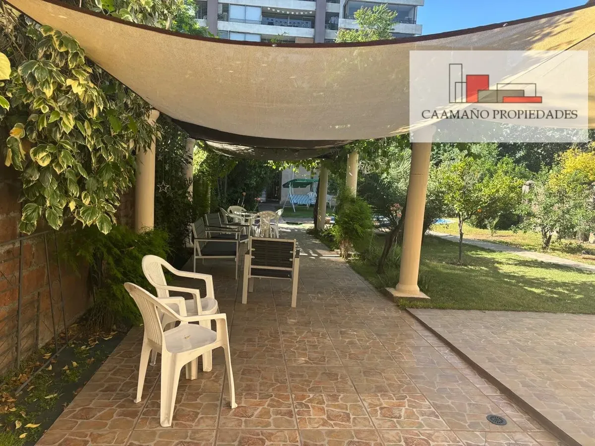 Imagen 3 de 30 de Hermosa Casa Con Gran Terreno En El Corazón De Macul