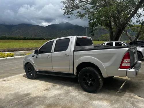 Foton Tunland 2.8 Bj2037y3mdv