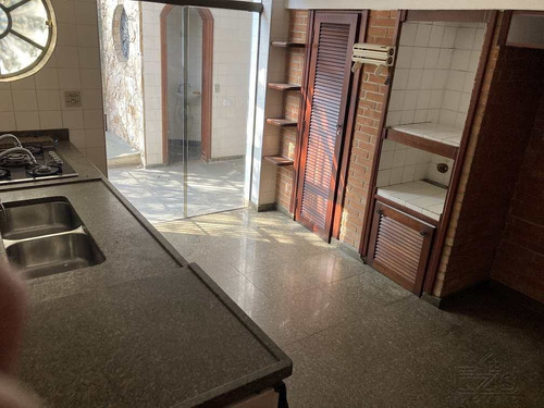 Imagem 17 de 30 de Casa 4 Suítes No Jd Da Glória, São Paulo - R$ 2.6 Mi, R$ 10 Mil - V5416