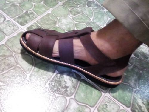 Imagen 4 de 4 de Sandalias De Cuero