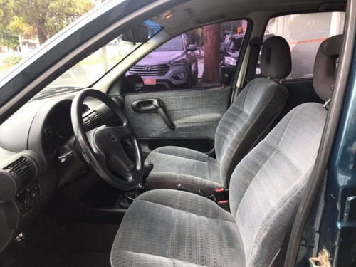 Corsa Sedan 1.6 Mpfi Gls Sedan 16v Gasolina 4p Manual