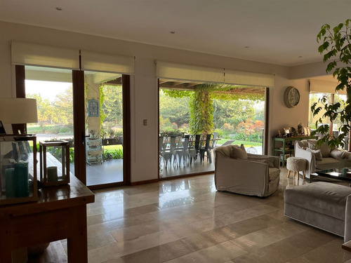 Espectacular Casa En Venta O Arriendo Las Brisas De Chicureo