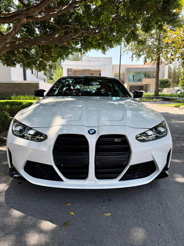 Bmw M4 2022 Competition | Particular |
