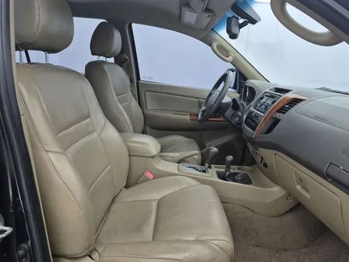Toyota Fortuner 3.0 Sr5