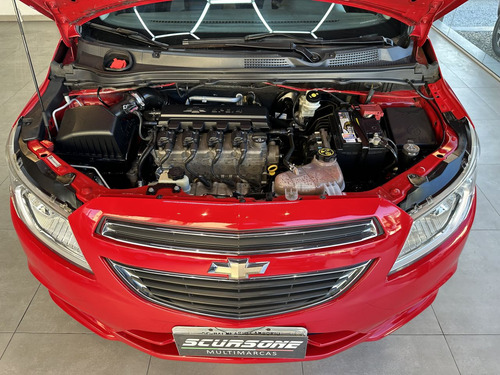 Chevrolet Onix ONIX HATCH LT 1.0 8V FlexPower 5p Mec.