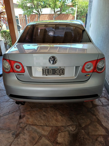 Volkswagen Vento 2.5 Advance 170cv