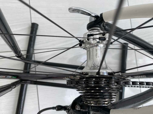 Bicicleta Kuota Kharma 52 Shimano 105 5800