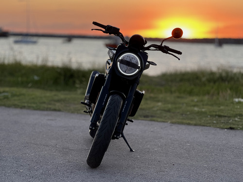 Husqvarna Svartpilen 701